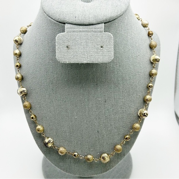 Modern Monet Gold Tone Faux Pearl Textured Spiral Beaded Long Necklace 29" - Picture 1 of 12